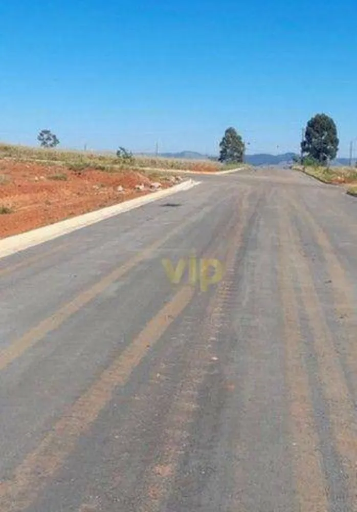 Terreno, 240 m² - Foto 1