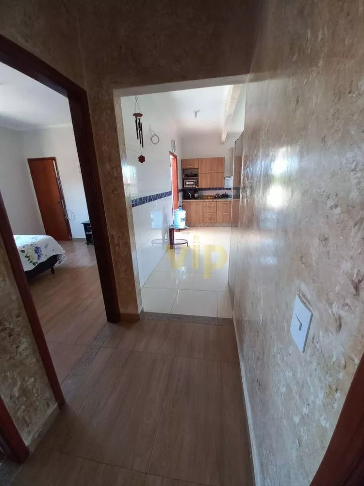 Casa à venda com 4 quartos, 381m² - Foto 6