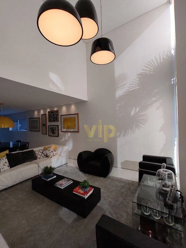 Casa, 3 quartos, 300 m² - Foto 1