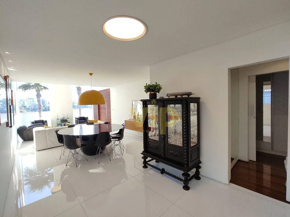 Casa, 3 quartos, 300 m² - Foto 2