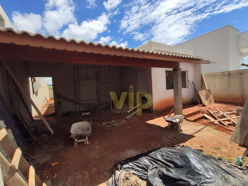 Casa, 3 quartos, 232 m² - Foto 3