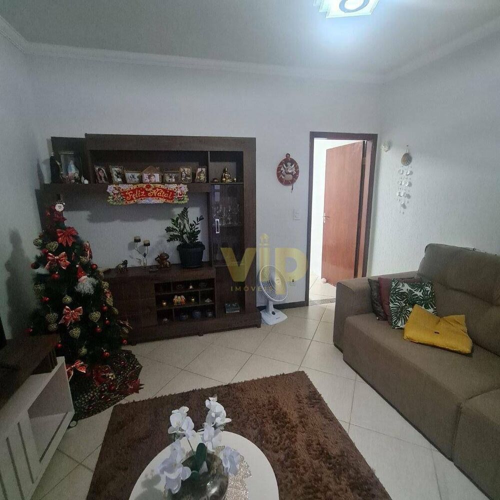 Casa à venda com 4 quartos, 145m² - Foto 13