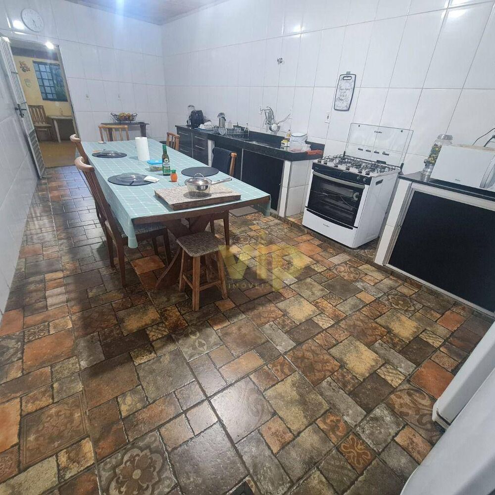 Casa à venda com 4 quartos, 145m² - Foto 9