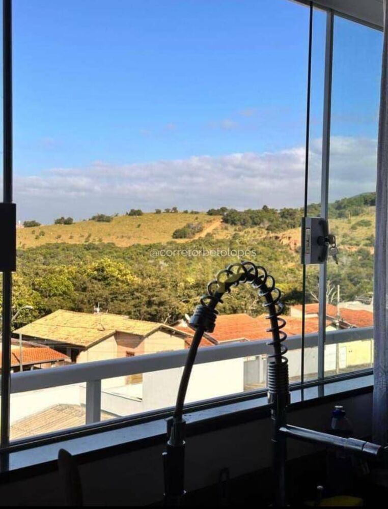 Casa, 3 quartos, 320 m² - Foto 1