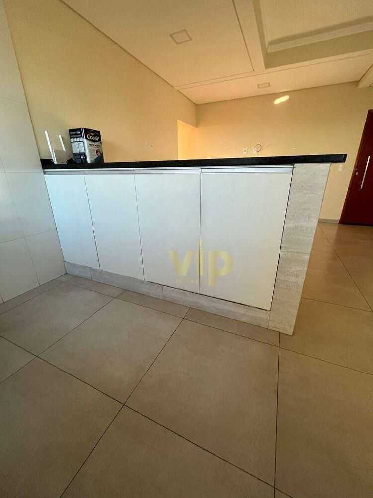 Apartamento, 3 quartos, 100 m² - Foto 2