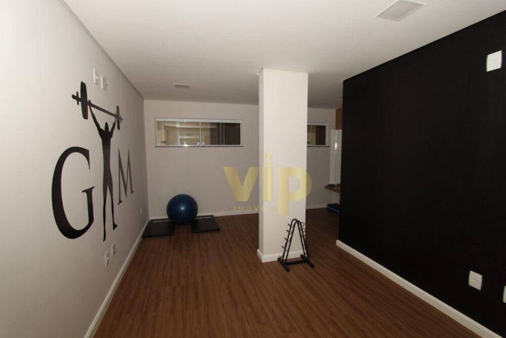 Apartamento à venda com 2 quartos, 70m² - Foto 3