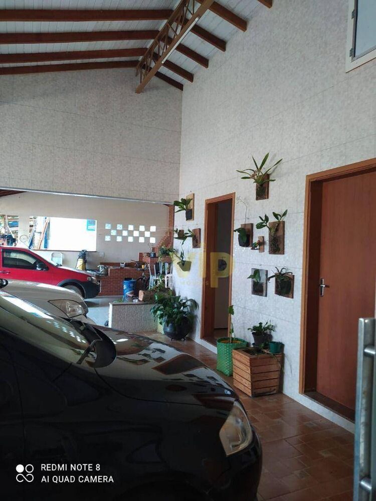 Chácara, 4 quartos, 4360 m² - Foto 1