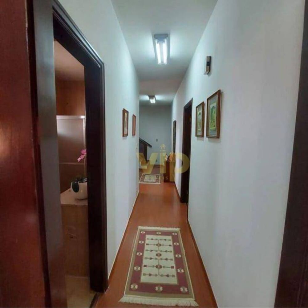 Sobrado, 2 quartos, 320 m² - Foto 1