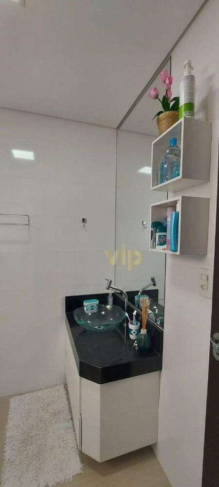 Apartamento à venda com 3 quartos, 109m² - Foto 2