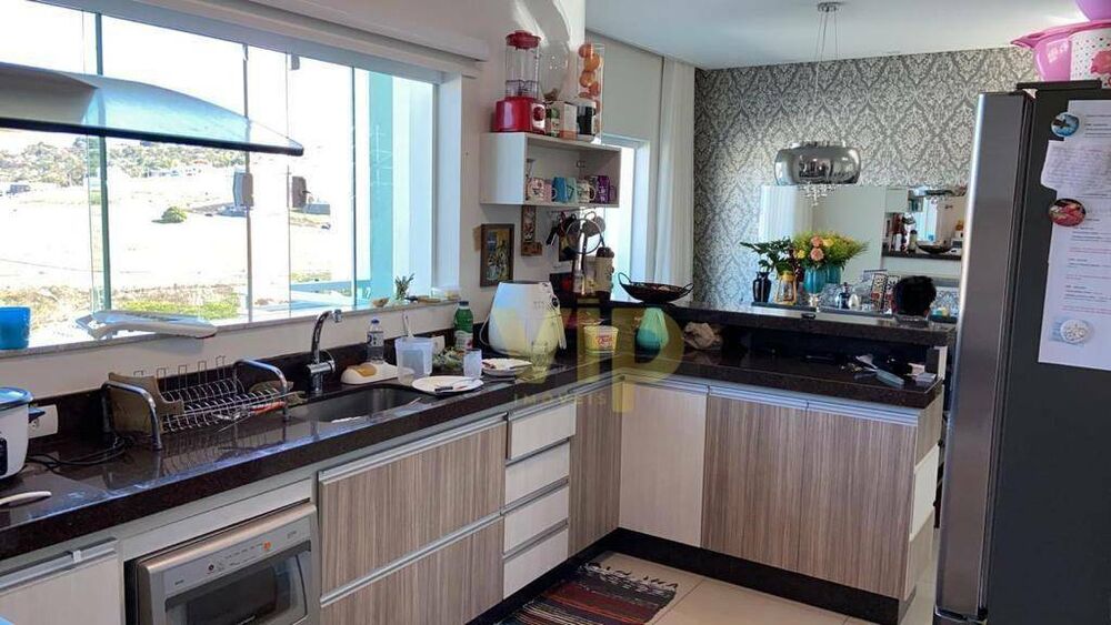 Casa, 3 quartos, 315 m² - Foto 4