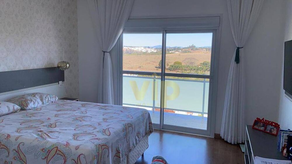 Casa, 3 quartos, 315 m² - Foto 2