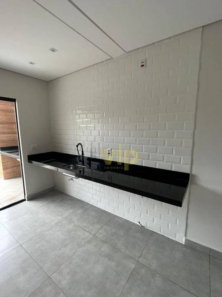 Casa, 3 quartos, 131 m² - Foto 1