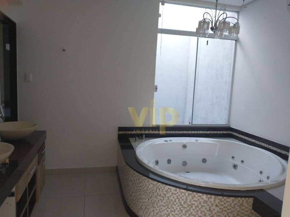 Casa, 3 quartos, 235 m² - Foto 7