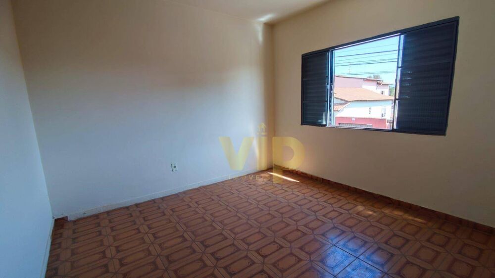 Casa, 3 quartos, 209 m² - Foto 2