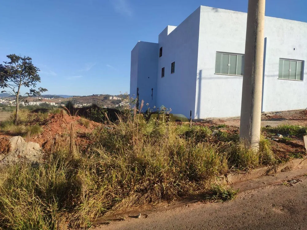 Terreno, 240 m² - Foto 1