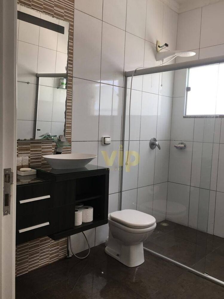 Casa, 3 quartos, 200 m² - Foto 1