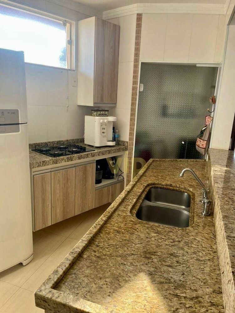 Casa, 3 quartos, 316 m² - Foto 3