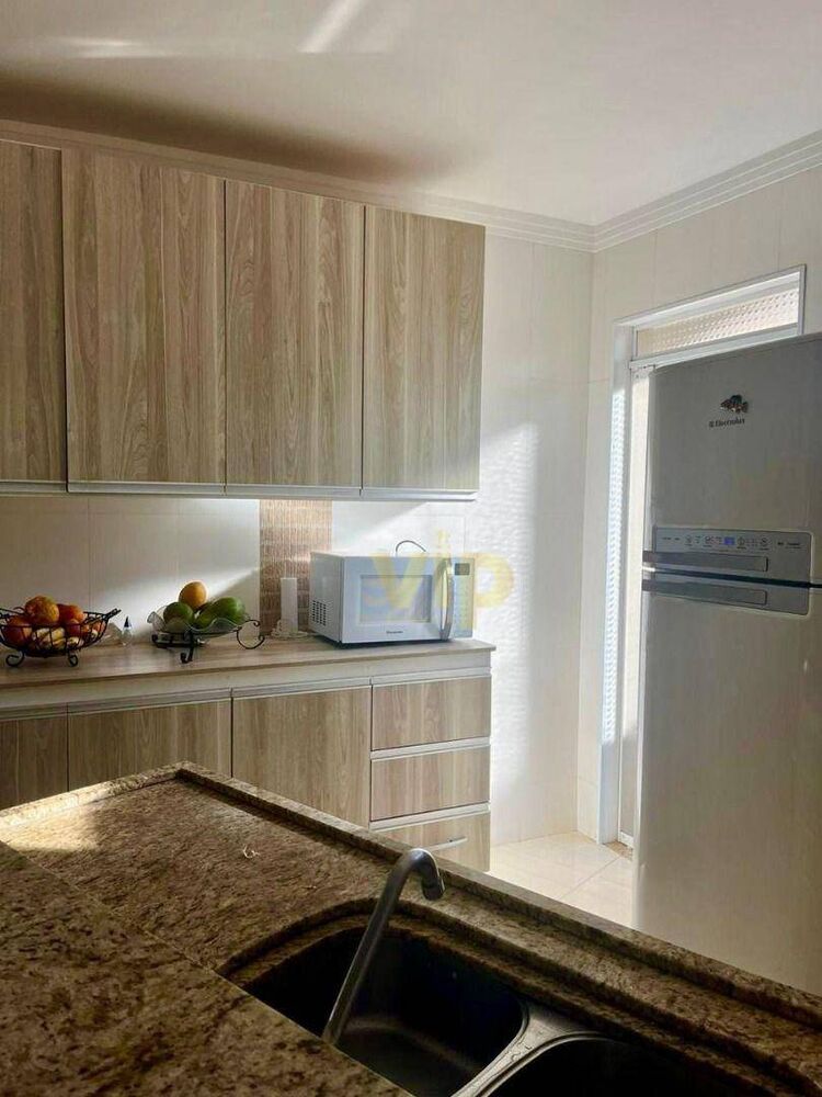 Casa, 3 quartos, 316 m² - Foto 2