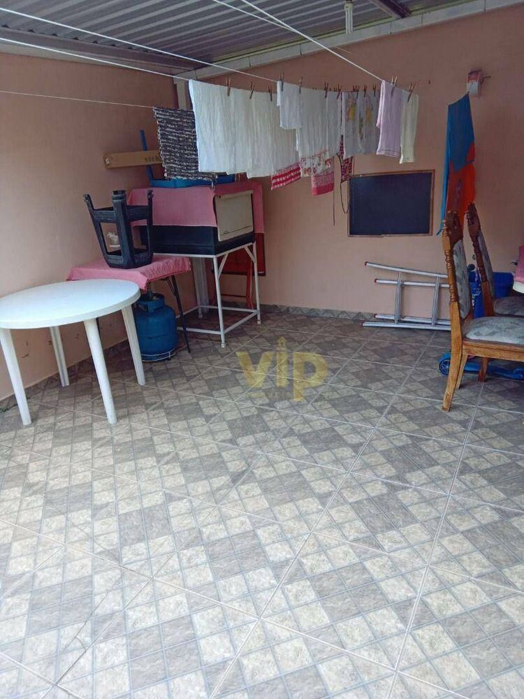 Casa, 3 quartos, 200 m² - Foto 3