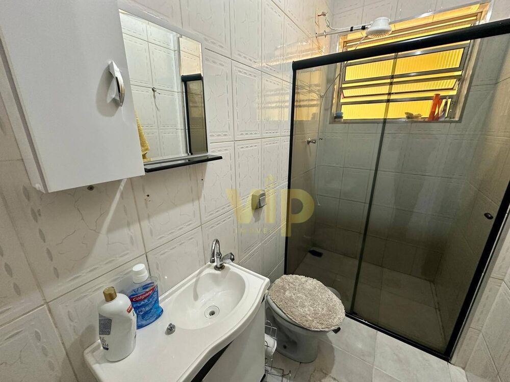 Casa à venda com 3 quartos, 148m² - Foto 2