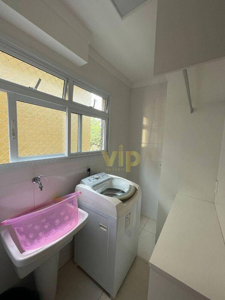 Apartamento à venda com 2 quartos, 67m² - Foto 4
