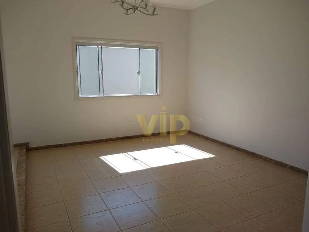 Casa, 3 quartos, 240 m² - Foto 2