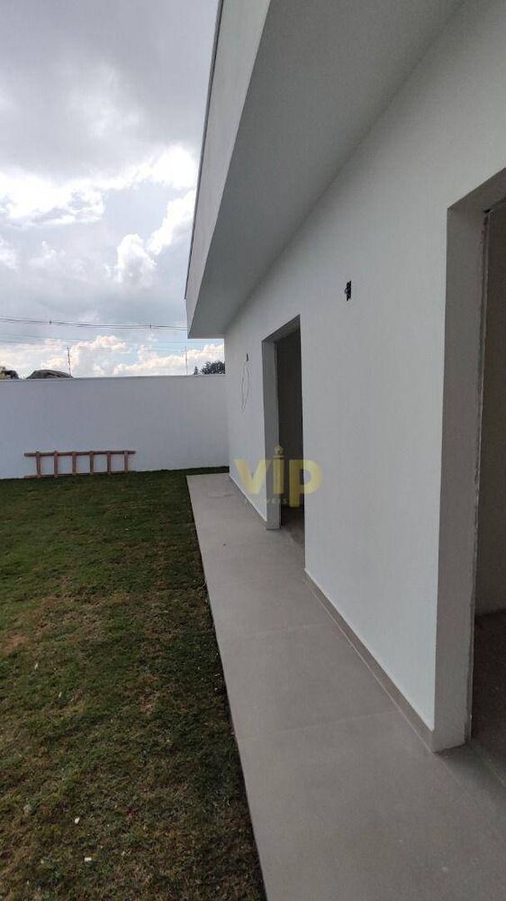 Casa, 3 quartos, 219 m² - Foto 3