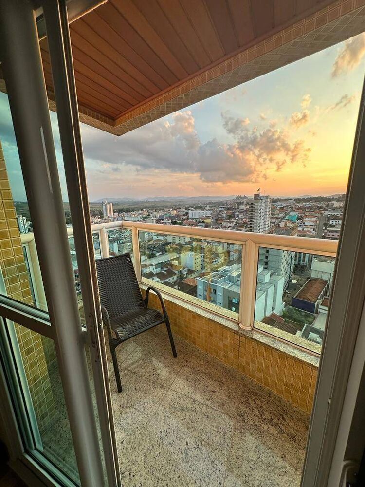 Apartamento, 3 quartos, 120 m² - Foto 1