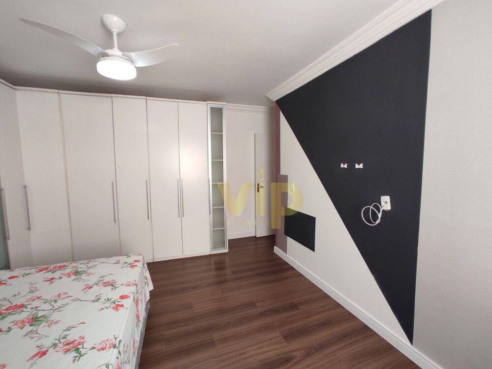 Casa, 3 quartos, 252 m² - Foto 2