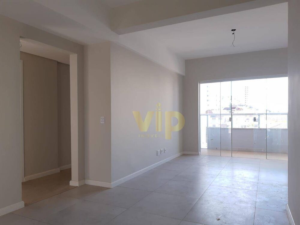 Apartamento, 3 quartos, 100 m² - Foto 2