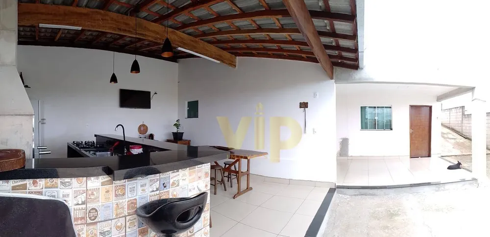 Casa, 5 quartos, 163 m² - Foto 1