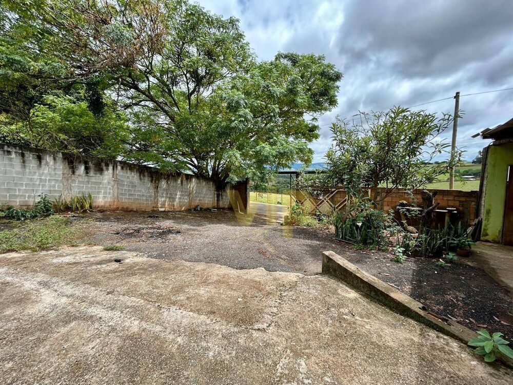 Chácara à venda com 2 quartos, 720M2 - Foto 4