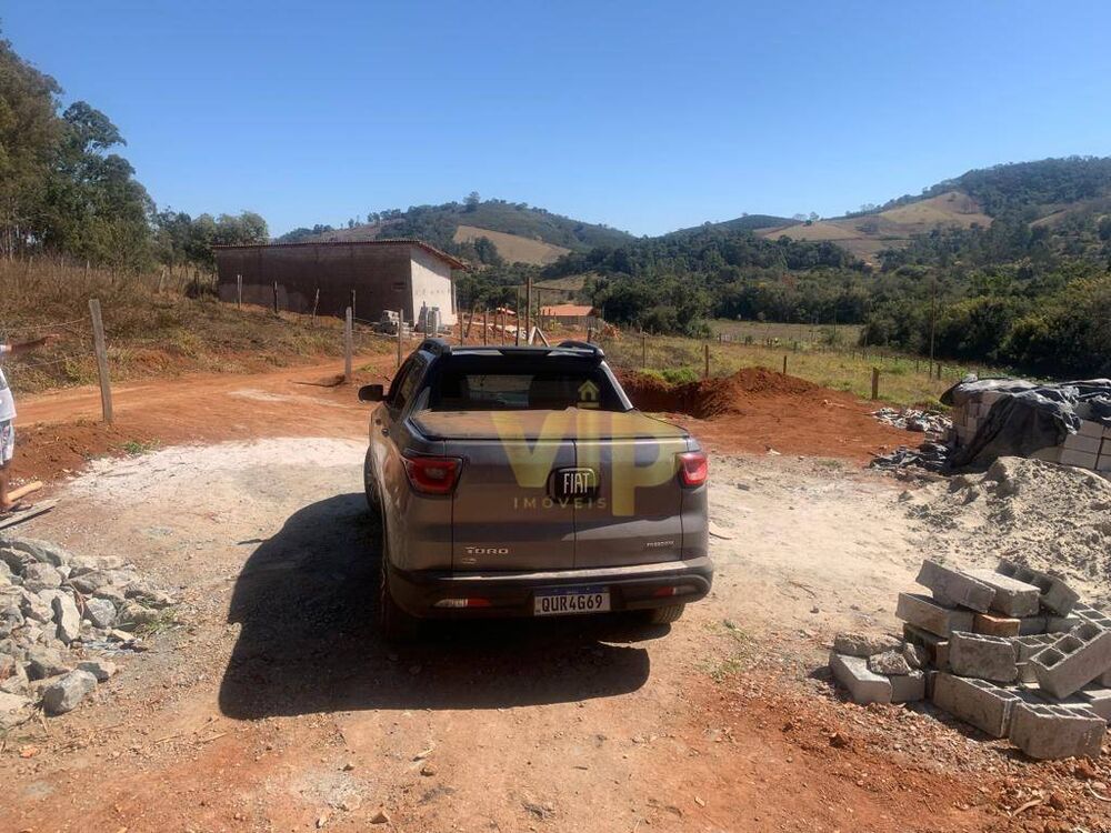 Chácara, 3 quartos, 1400 m² - Foto 2