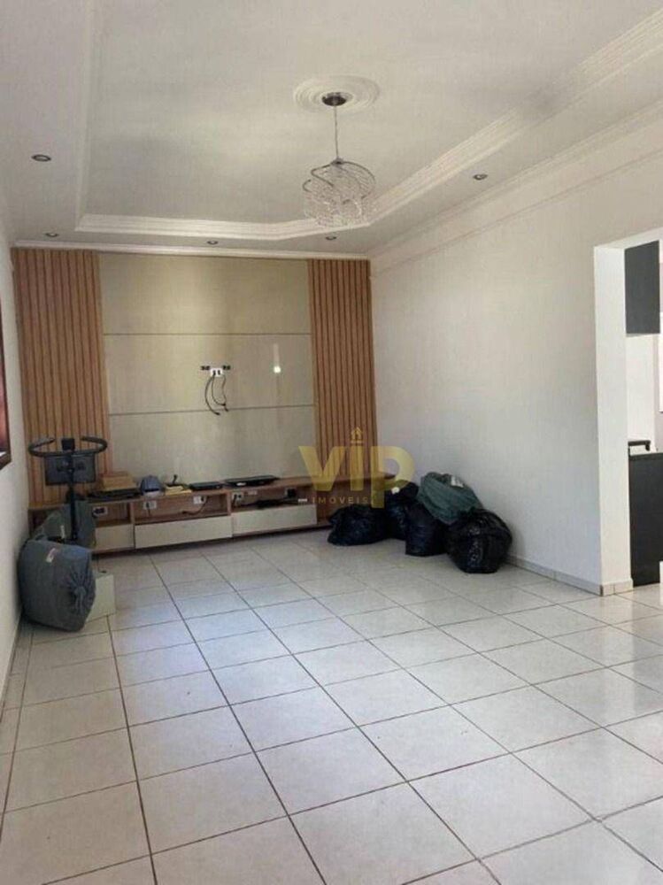 Casa, 4 quartos, 280 m² - Foto 2