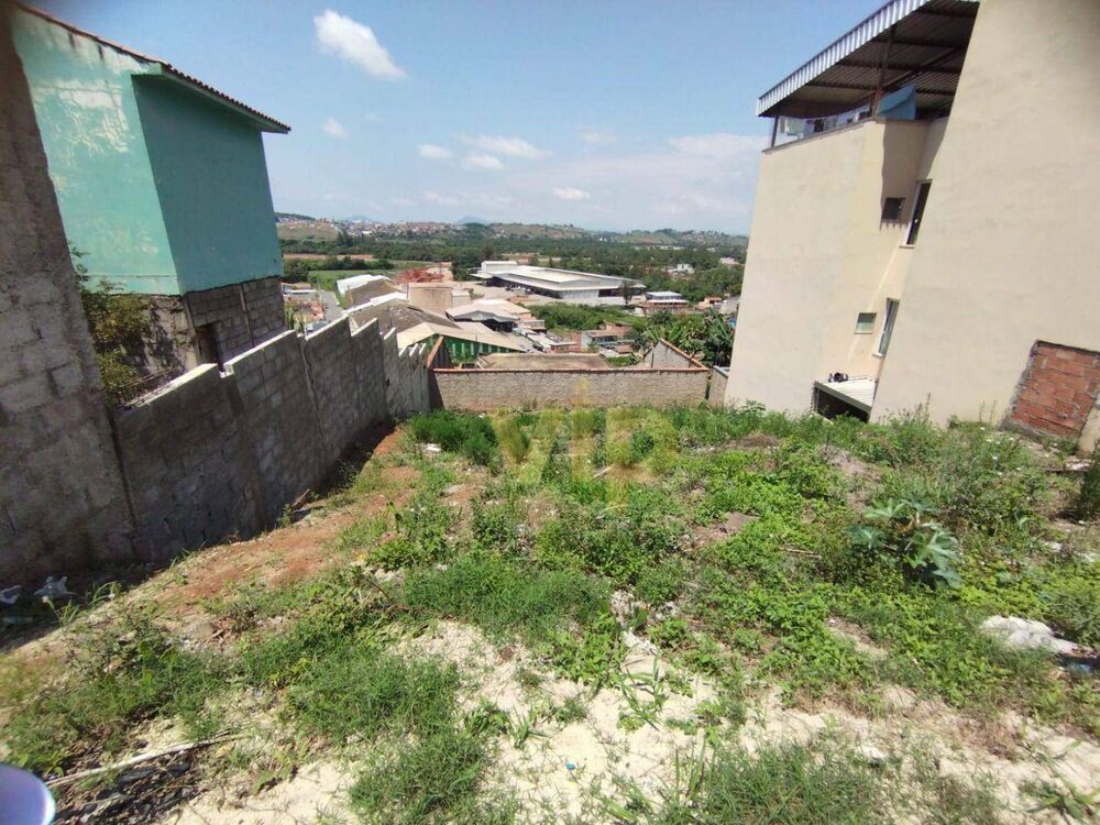 Terreno, 240 m² - Foto 1