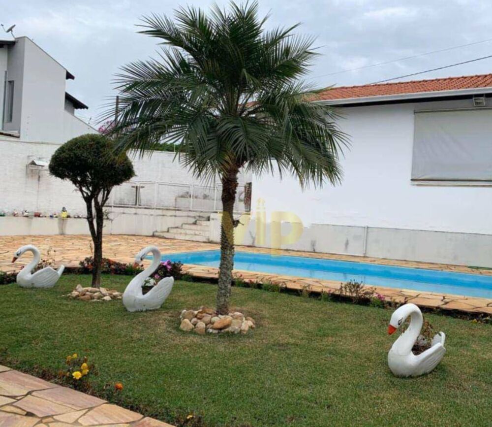 Casa, 4 quartos, 269 m² - Foto 2