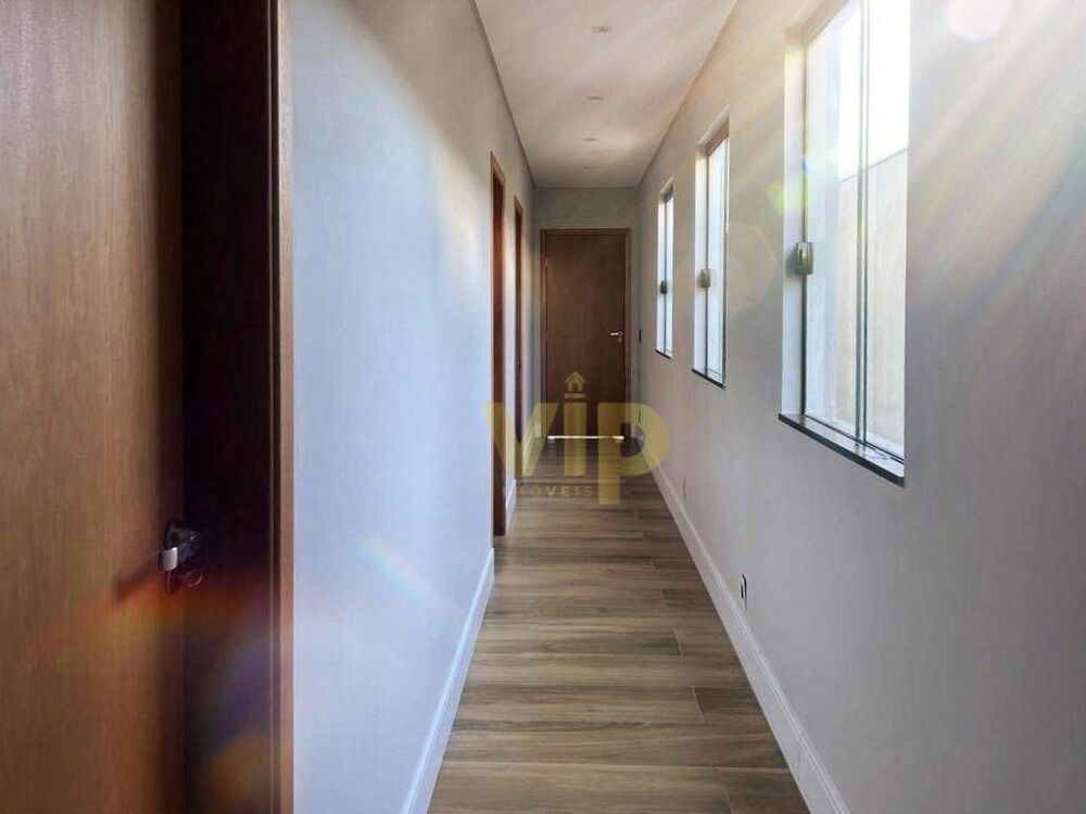 Casa, 3 quartos, 202 m² - Foto 4