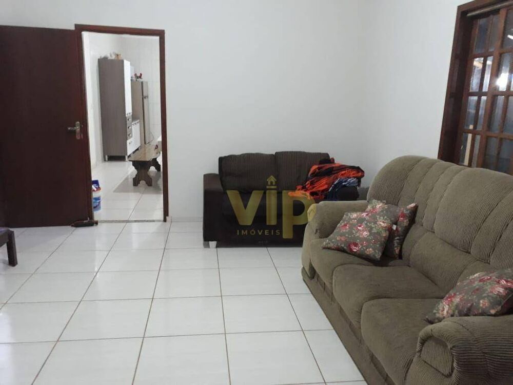 Chácara, 3 quartos, 1000 m² - Foto 2