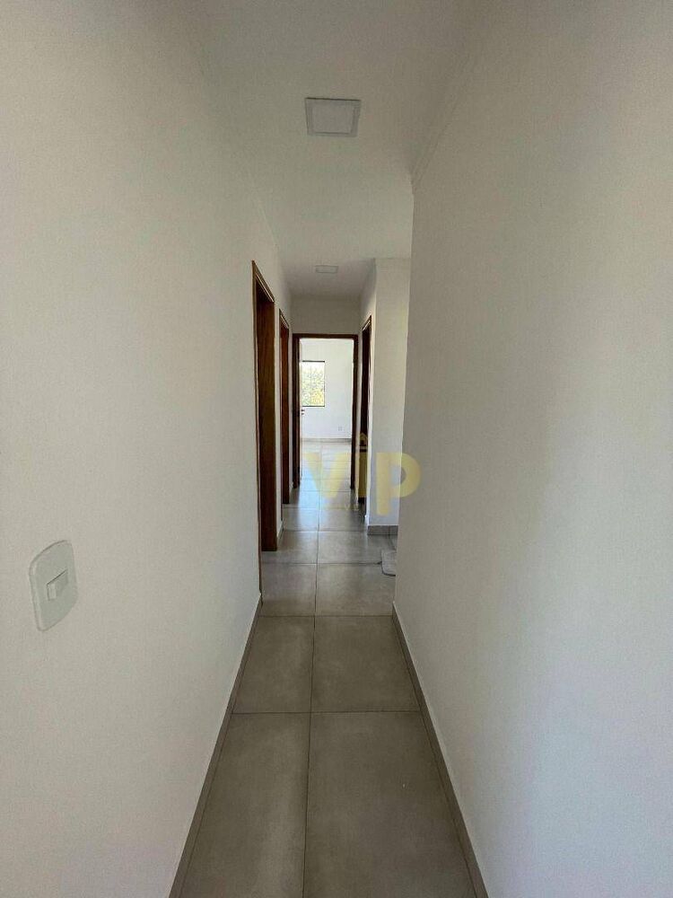 Casa à venda com 3 quartos, 99m² - Foto 3