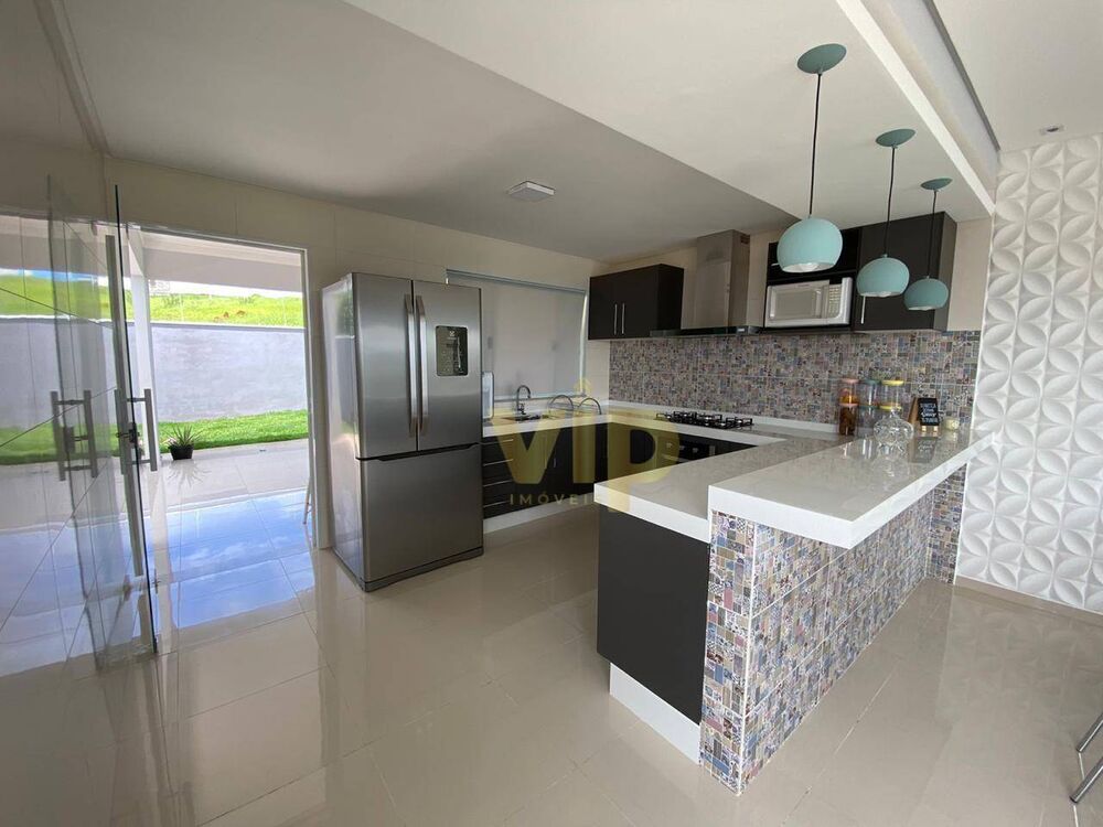 Casa, 3 quartos, 180 m² - Foto 3
