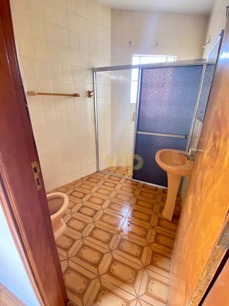 Sobrado, 3 quartos, 220 m² - Foto 2