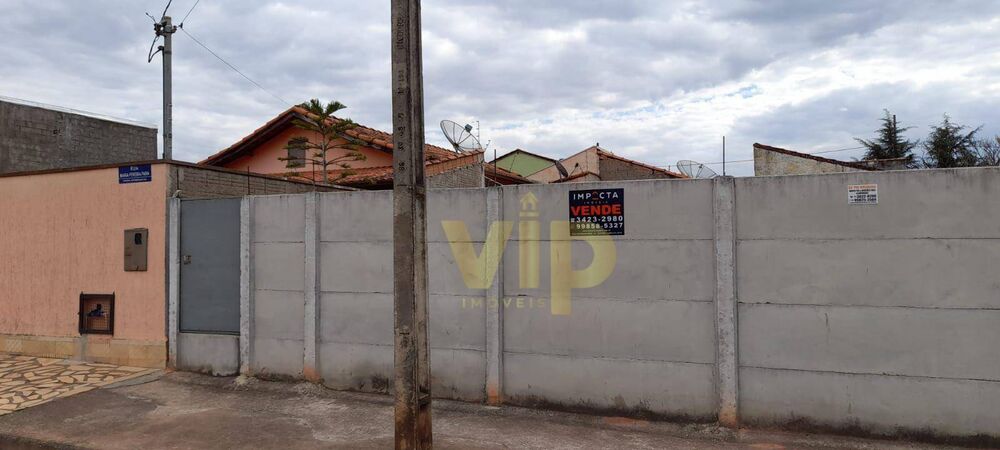 Terreno, 180 m² - Foto 1