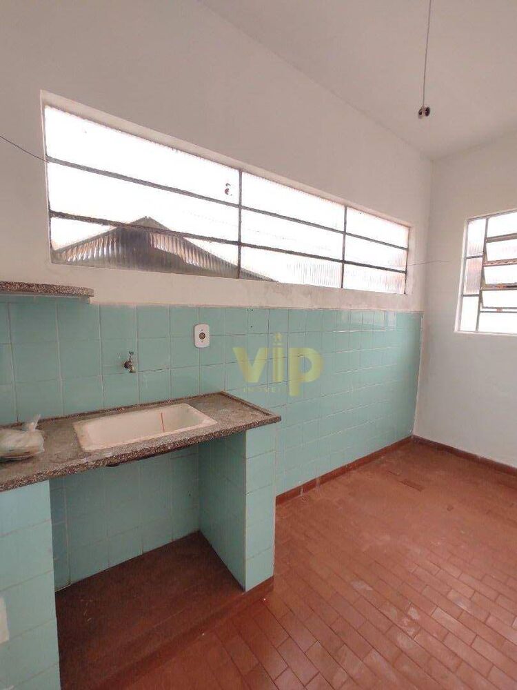 Casa, 4 quartos, 186 m² - Foto 1