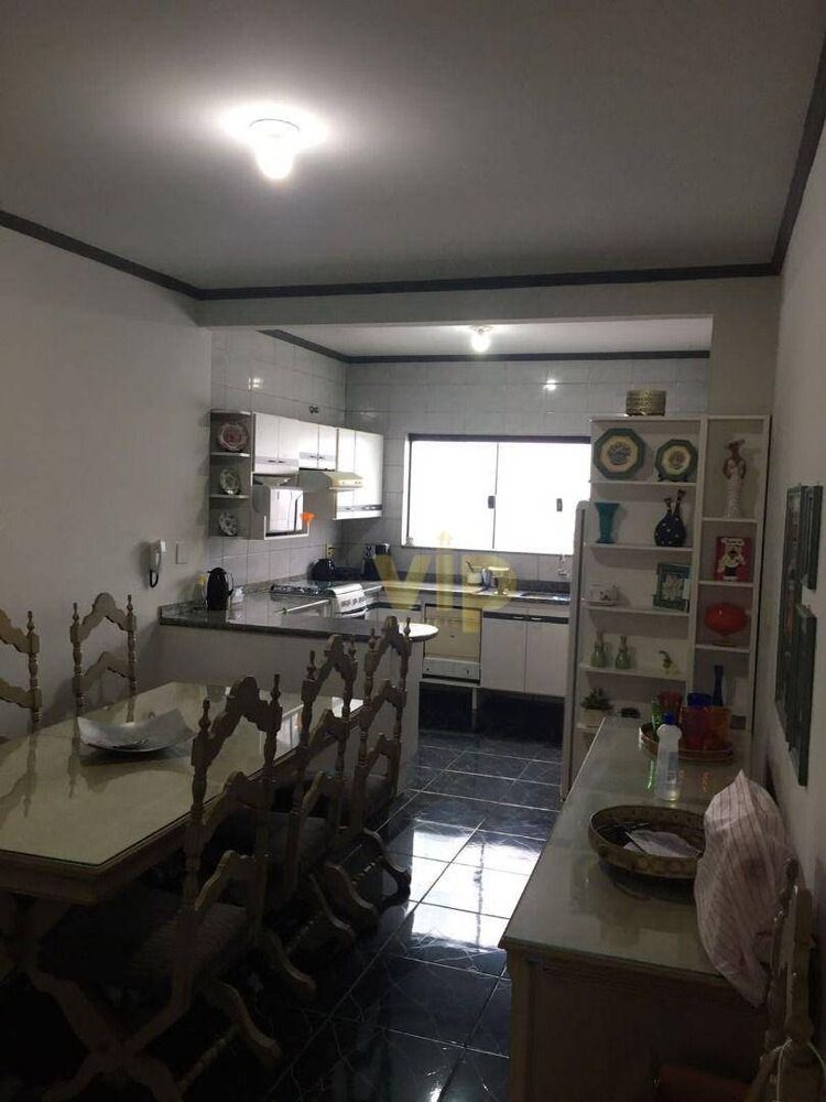 Apartamento, 3 quartos, 182 m² - Foto 4