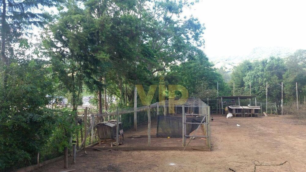 Chácara à venda com 2 quartos, 3000M2 - Foto 1