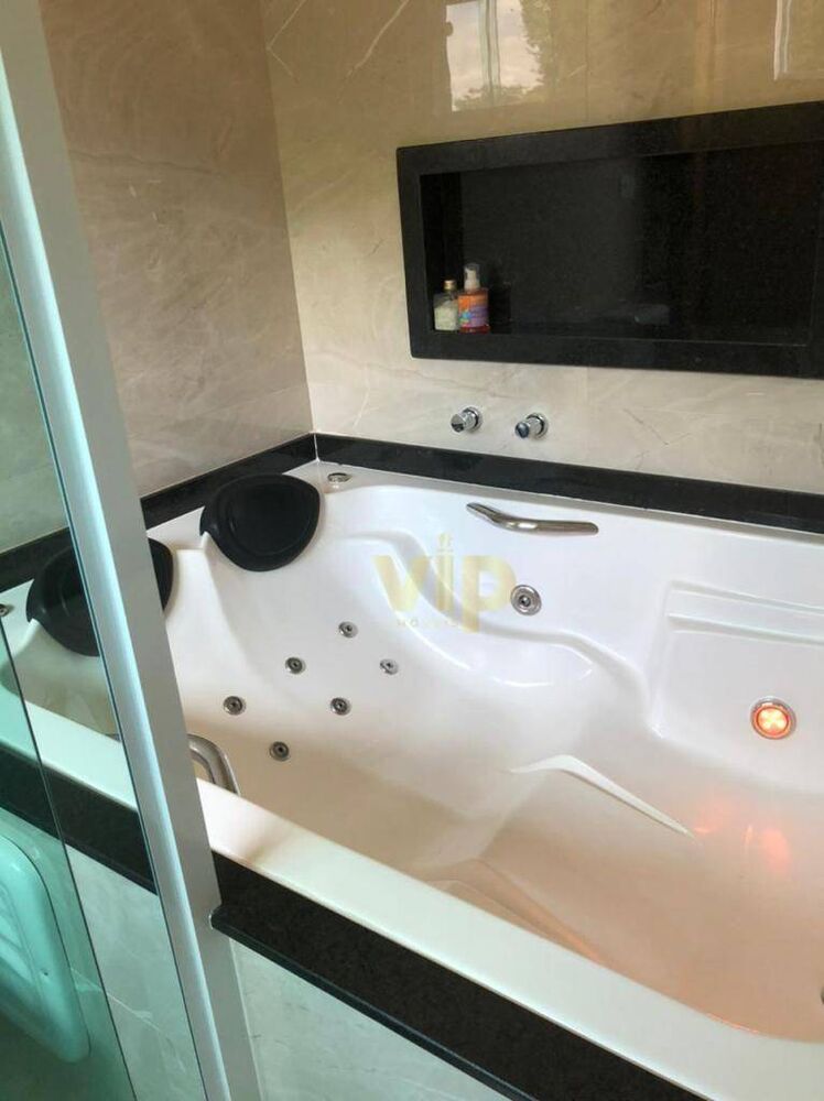 Casa, 3 quartos, 270 m² - Foto 1