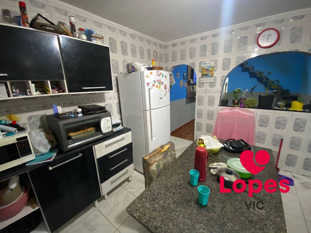 Casa à venda com 3 quartos, 95m² - Foto 2