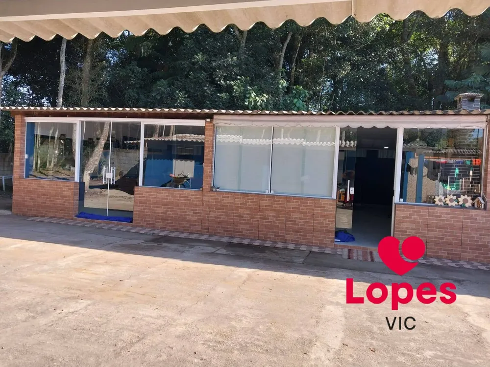 Chácara, 4 quartos, 1500 m² - Foto 2