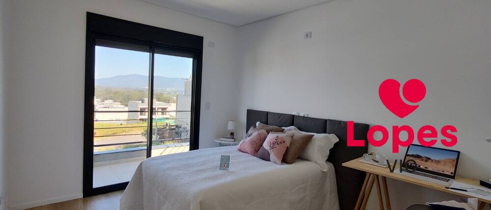 Sobrado, 3 quartos, 204 m² - Foto 2