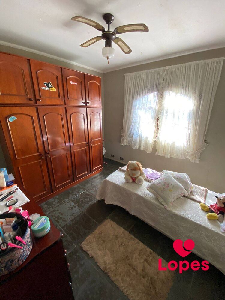 Casa à venda com 3 quartos, 209m² - Foto 3